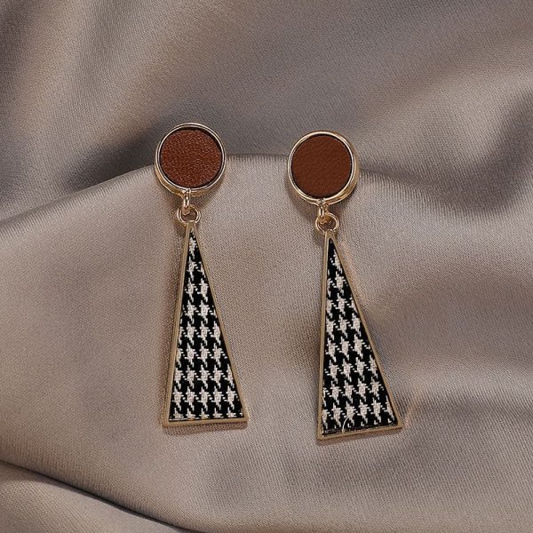 zinc Needle Earrings